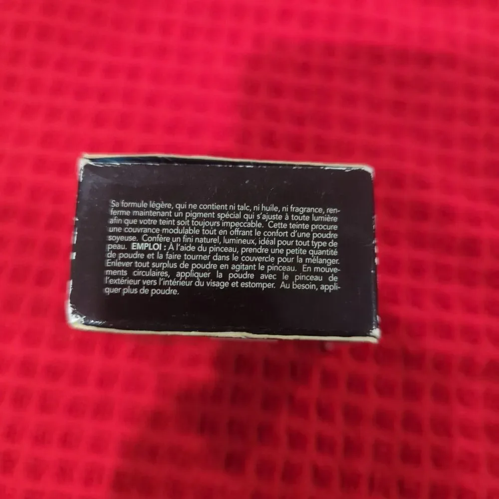 Avon Ideal Shade Smooth Mineral Foundation 0.21 Oz